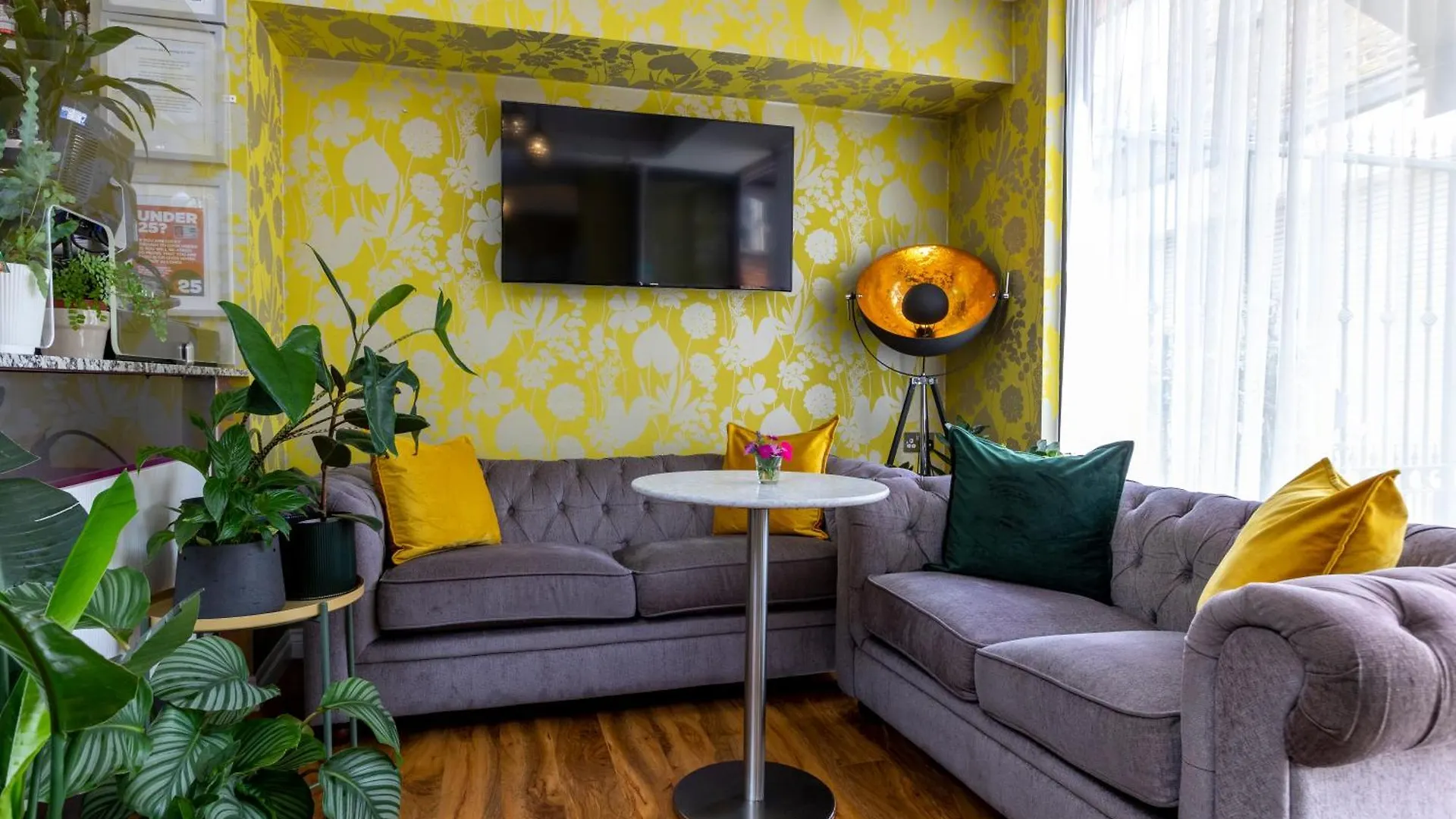 Where to Stay for Work: 4 Business Hotels in West London