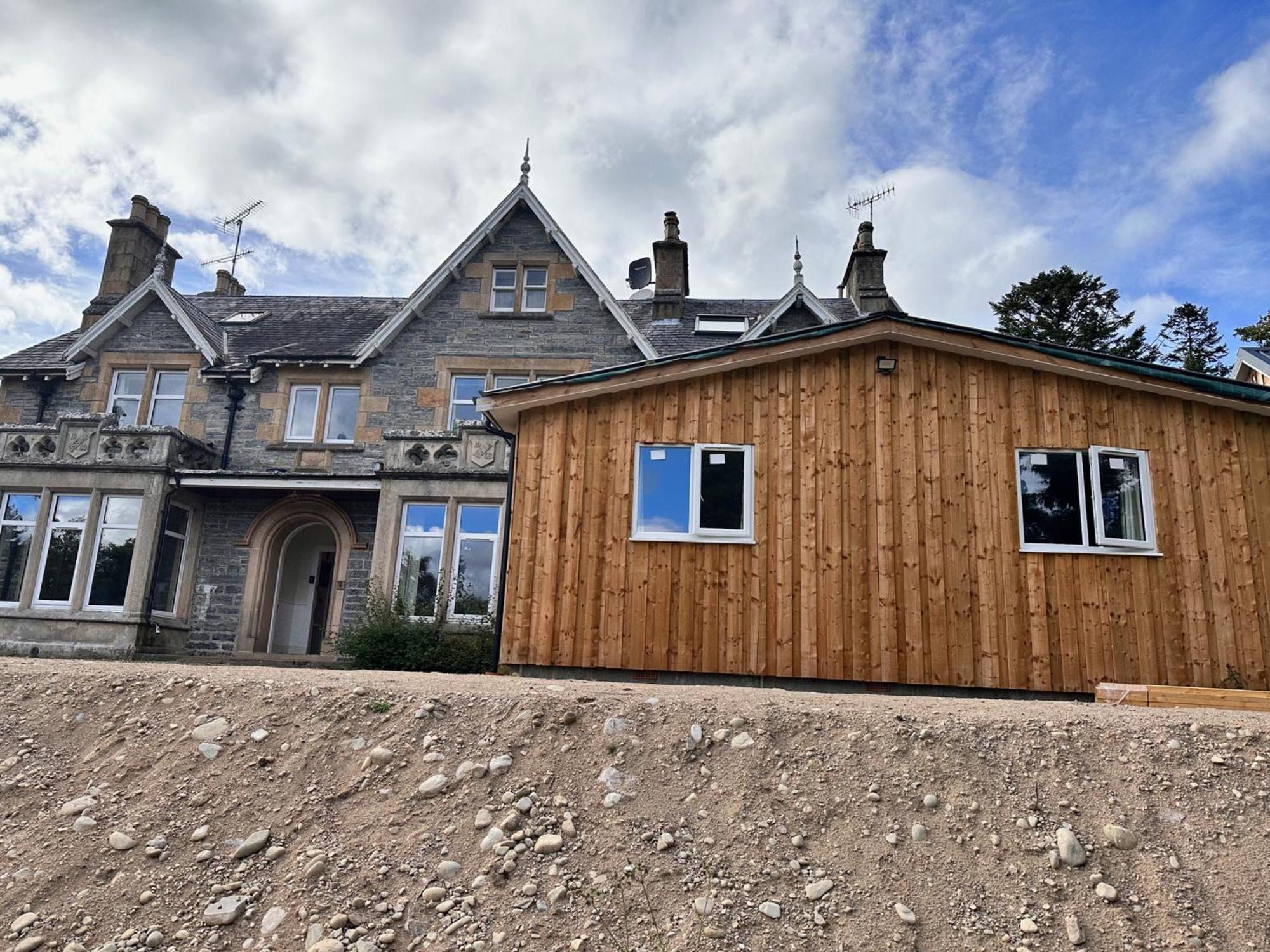 Where to Stay Near Highland Wildlife Park: 3 Central Hotels Compared